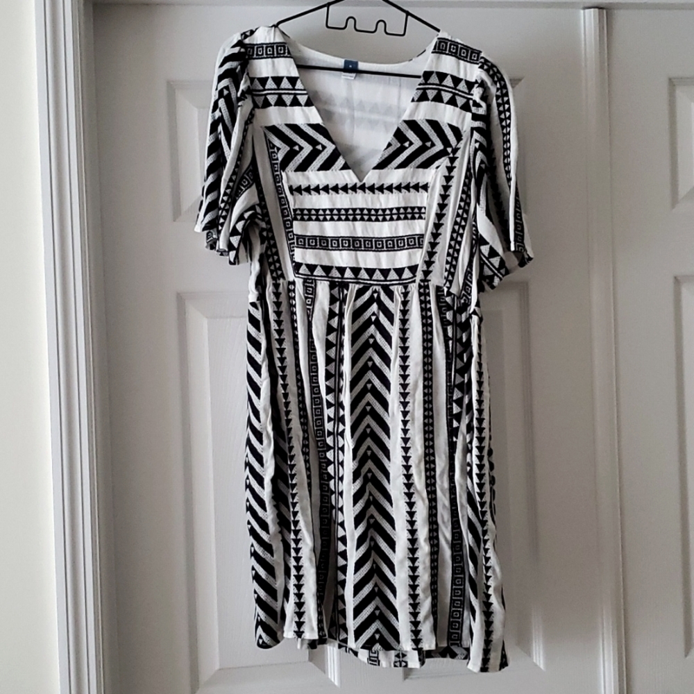 Old Navy V-Neck Mini Swing Dress